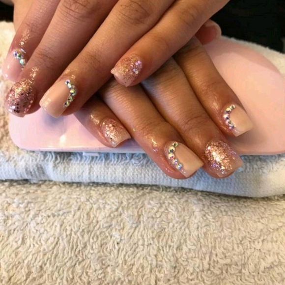 Nails - Picture 3 of 5